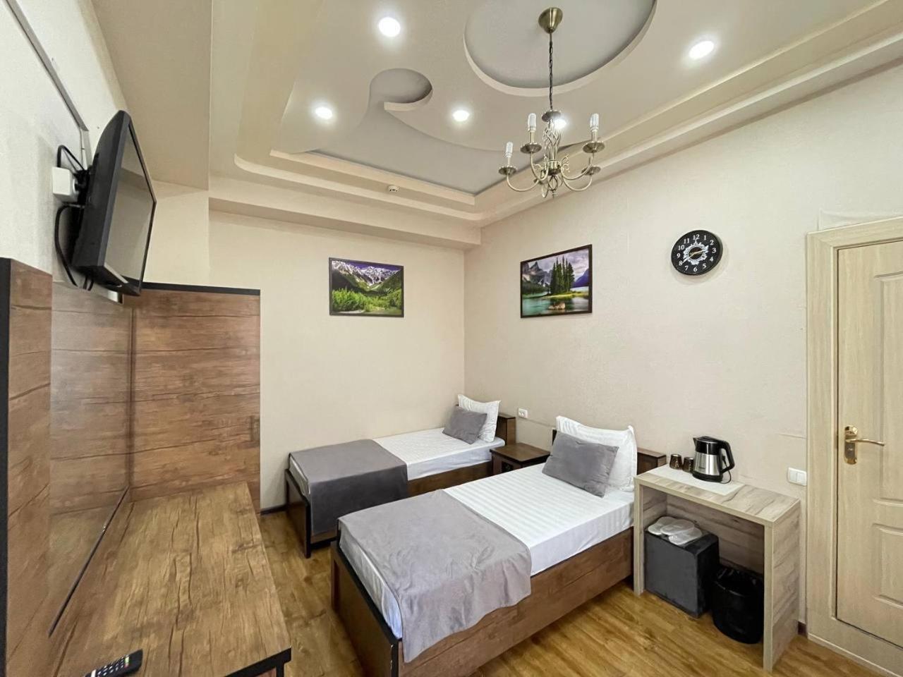 Alisher Hotel By Shosh Taskent Exterior foto